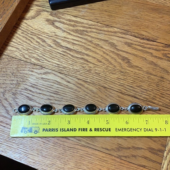 Vintage Heavy Sterling Silver Black Onyx Bracelet - Picture 16 of 17